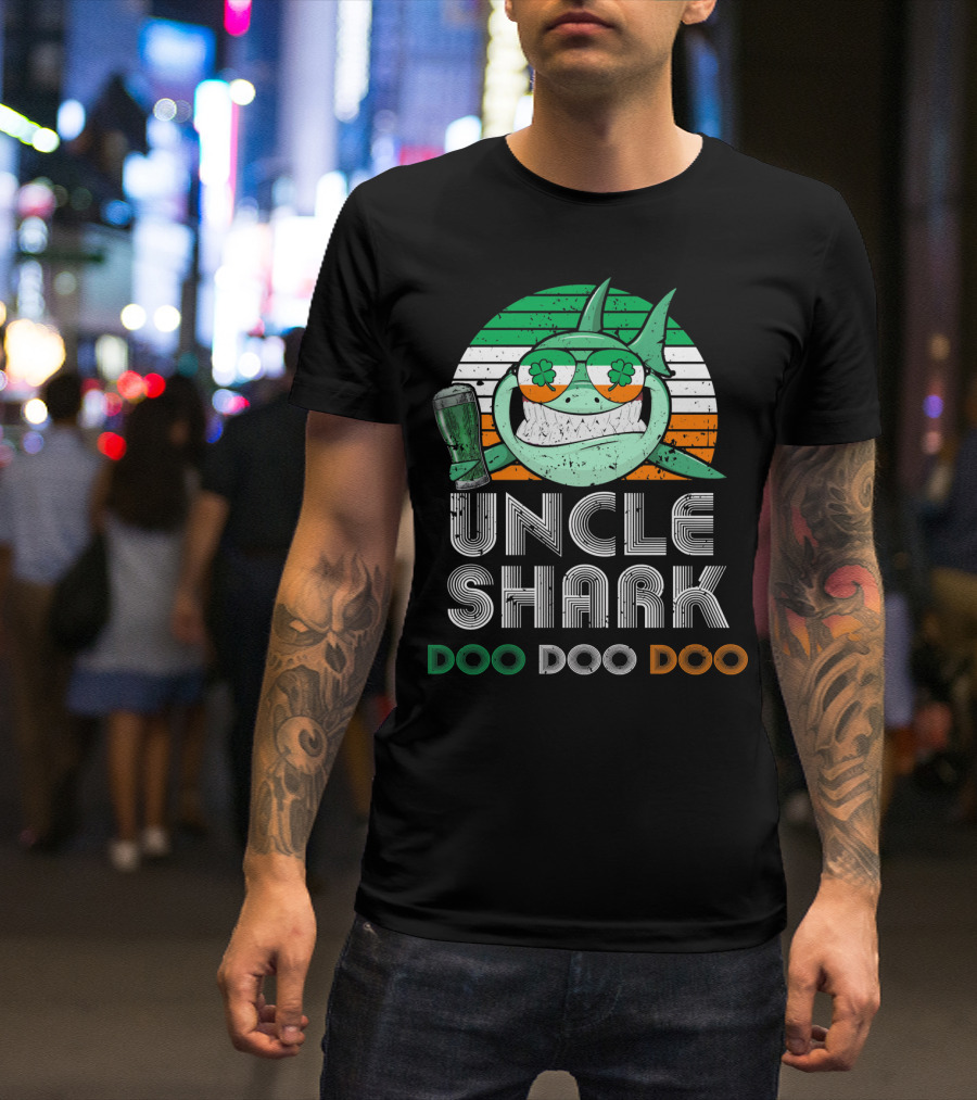 Uncle Shark Doo Doo Doo Retro Vintage Irish Beer Shamrock Fun T-Shirt