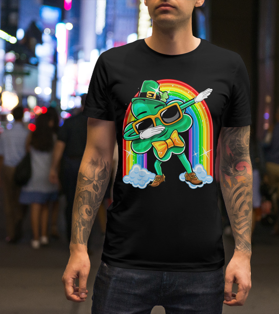 Dabbing St. Patricks Day Shamrock Leprechaun With Rainbow T-Shirt