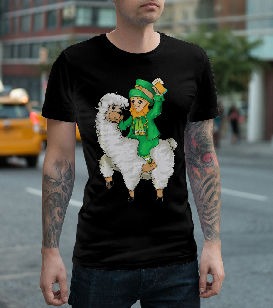 Leprechaun in Green Suit Riding White Fluffy Llama with Beer on St. Patrick's Day T-Shirt
