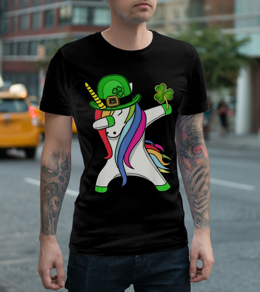 Lepricorn Unicorn Leprechaun St.P Clover Hat Dabbing T-Shirt