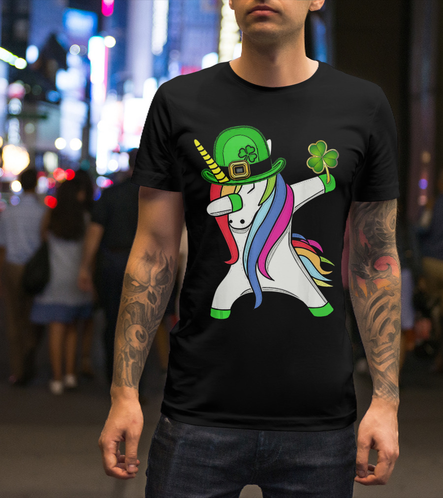 Lepricorn Unicorn Leprechaun St.P Clover Hat Dabbing T-Shirt