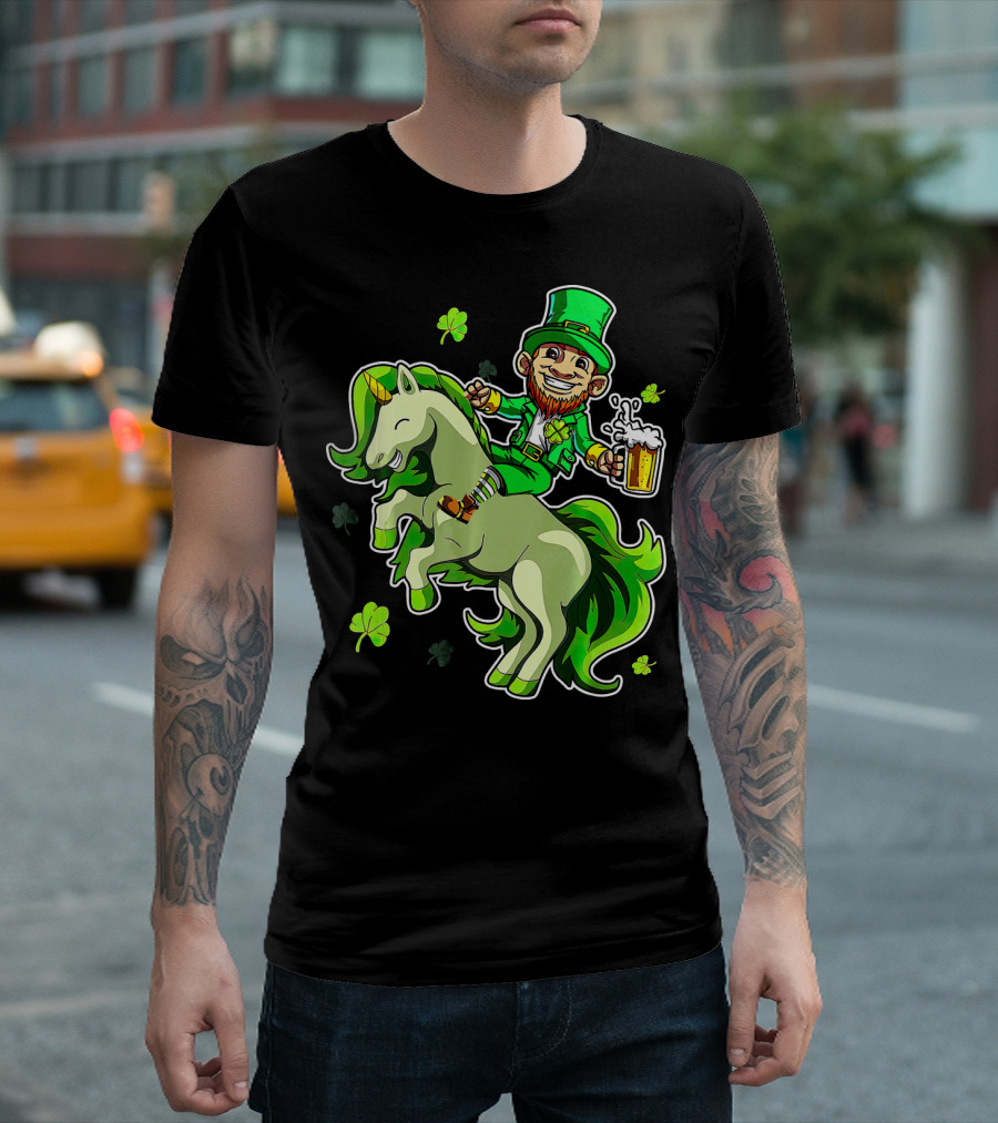 Leprechaun Riding a Green Unicorn Holding Beer with Shamrocks T-Shirt