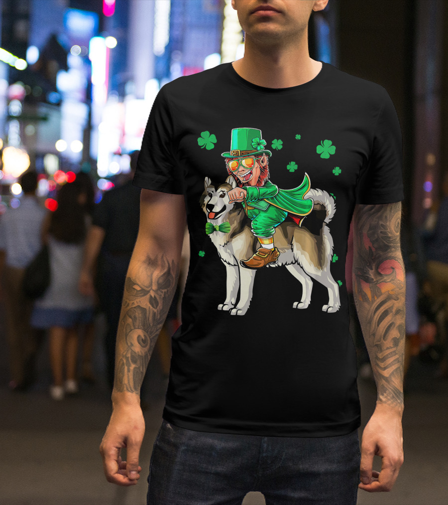 Leprechaun Riding Alaskan Malamute With Shamrocks T-Shirt