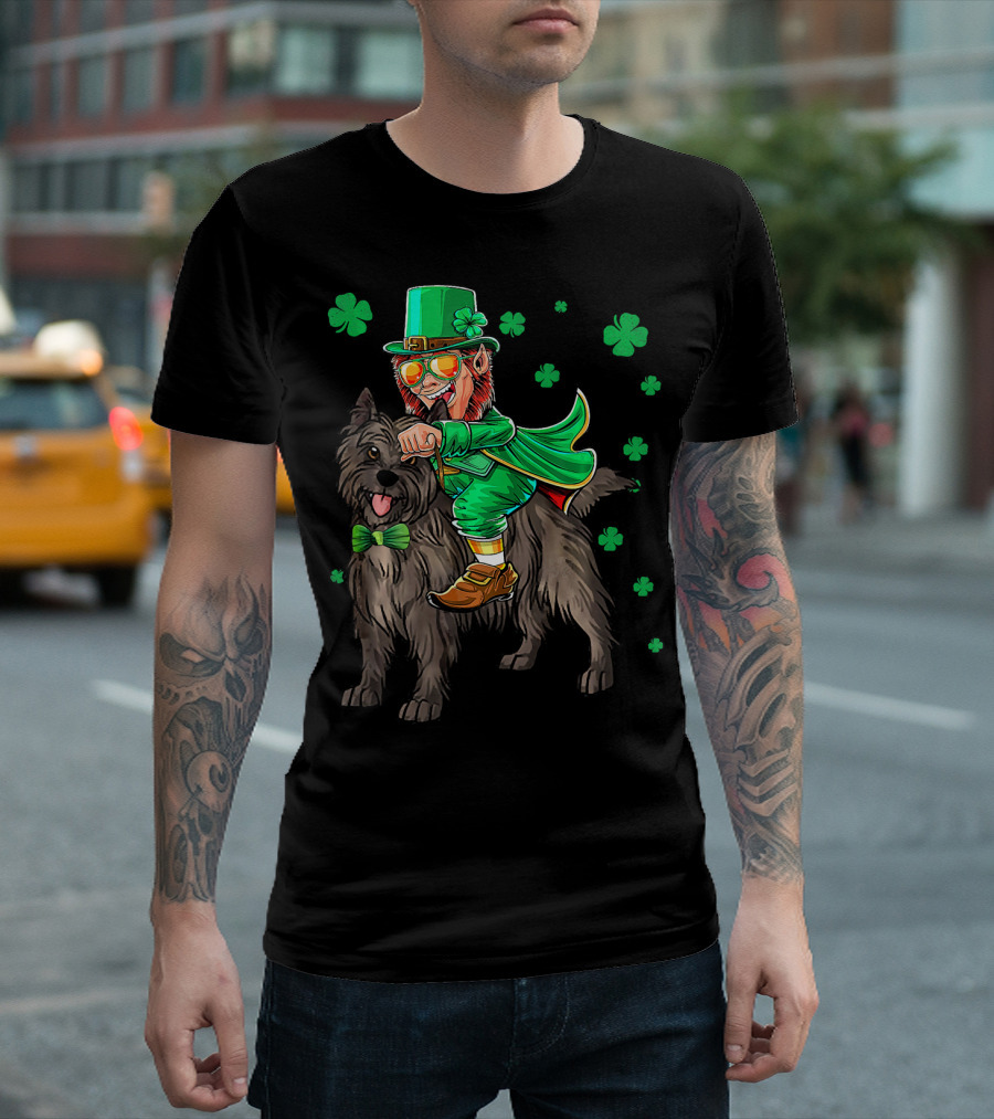 Leprechaun Riding Cairn Terrier Shamrock St Patrick's Day T-Shirt
