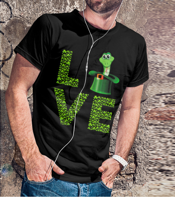 Love Snake St Patricks Day Shamrock Hat T-Shirt