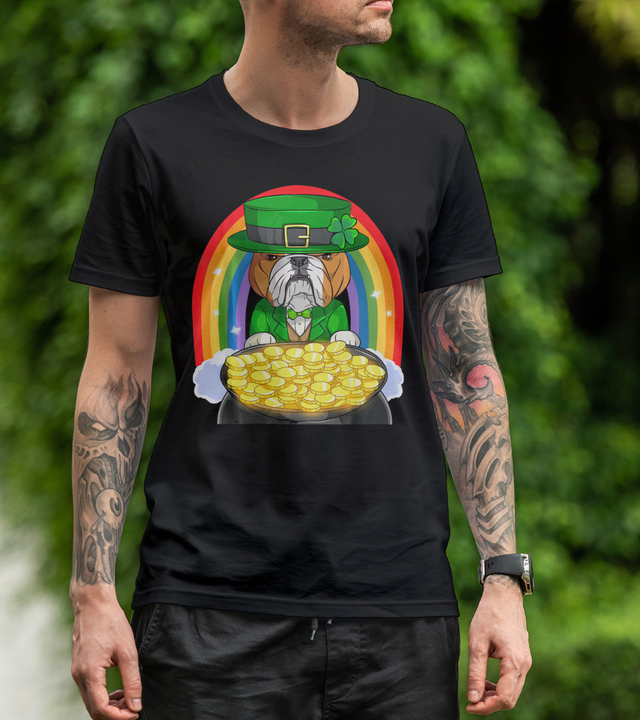 English Bulldog St Patricks Day Leprechaun Pot Of Gold Rainbow T-Shirt