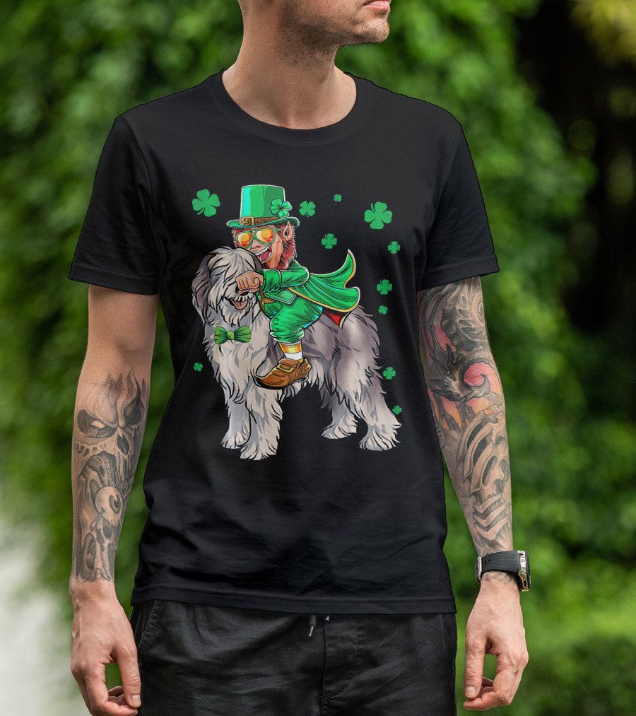 Leprechaun Olde English Sheepdog Shamrock St. Patrick's Day T-Shirt
