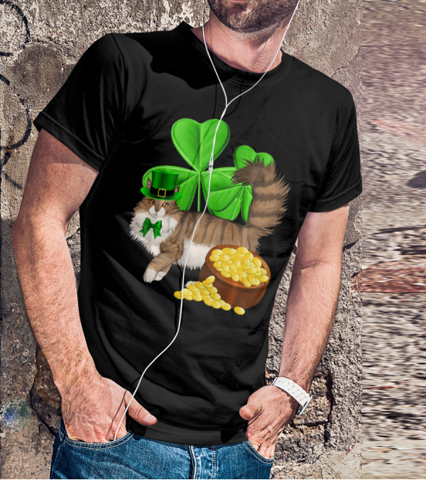 Norwegian Forest Cat Shamrock Gold T-Shirt