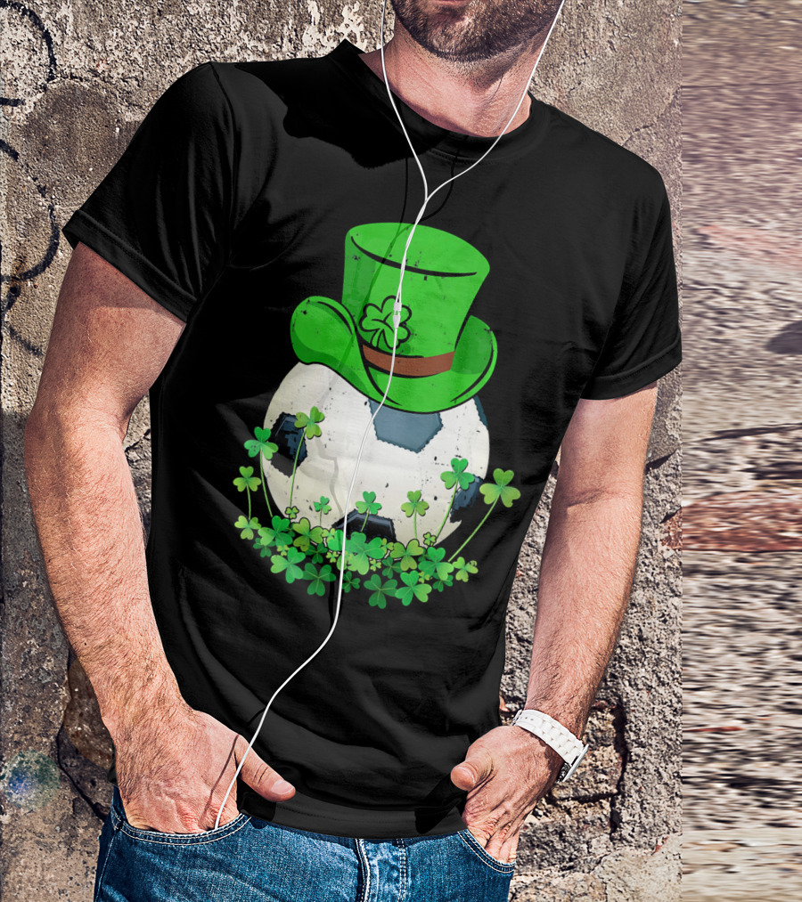 Shamrock Soccer Ball With Leprechaun Hat St Patricks Day T-Shirt