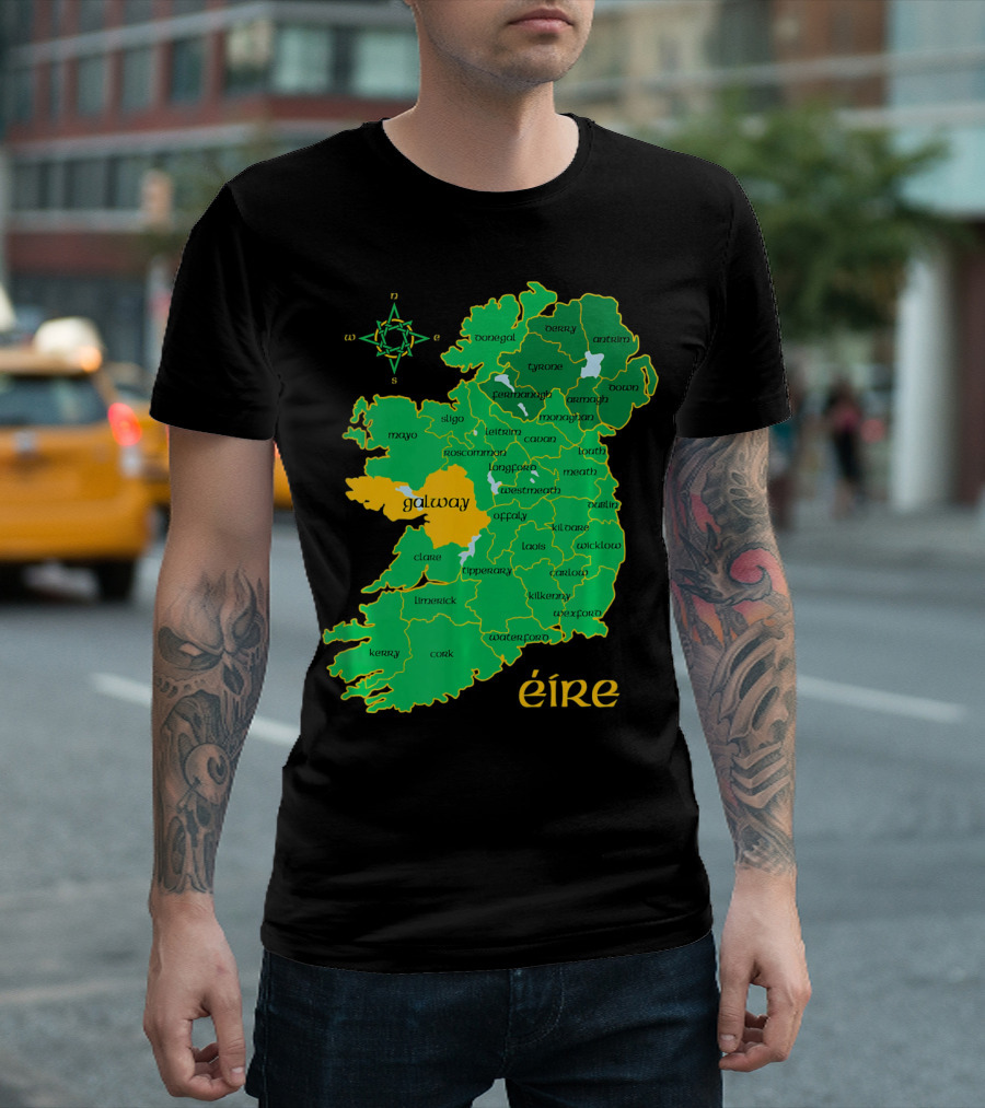 Galway Éire Irish County Map with Compass Rose T-Shirt