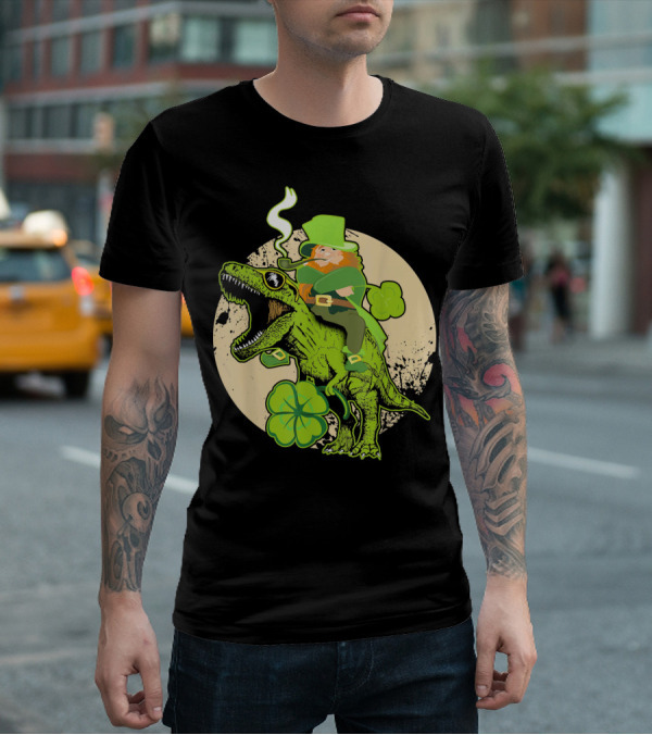 St Patricks Day Leprechaun Riding Dinosaur With Shamrocks T-Shirt