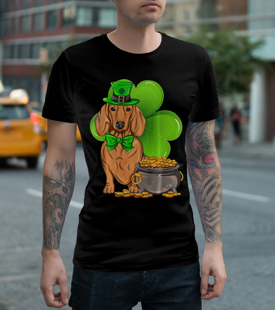 Dachshund St Patricks Day Leprechaun Dog Shamrock Hat Pot Of Gold T-Shirt