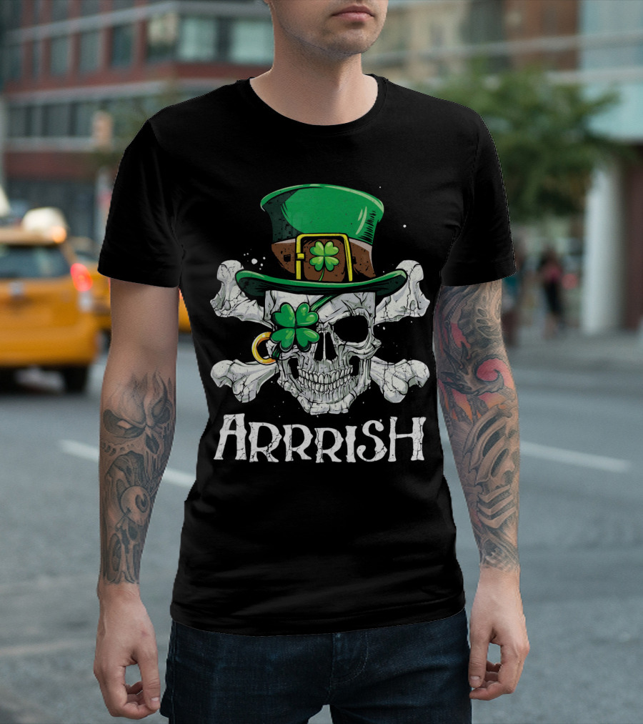 Arrrish Leprechaun Pirate Skull with Green Hat and Clover Eyepatch T-Shirt