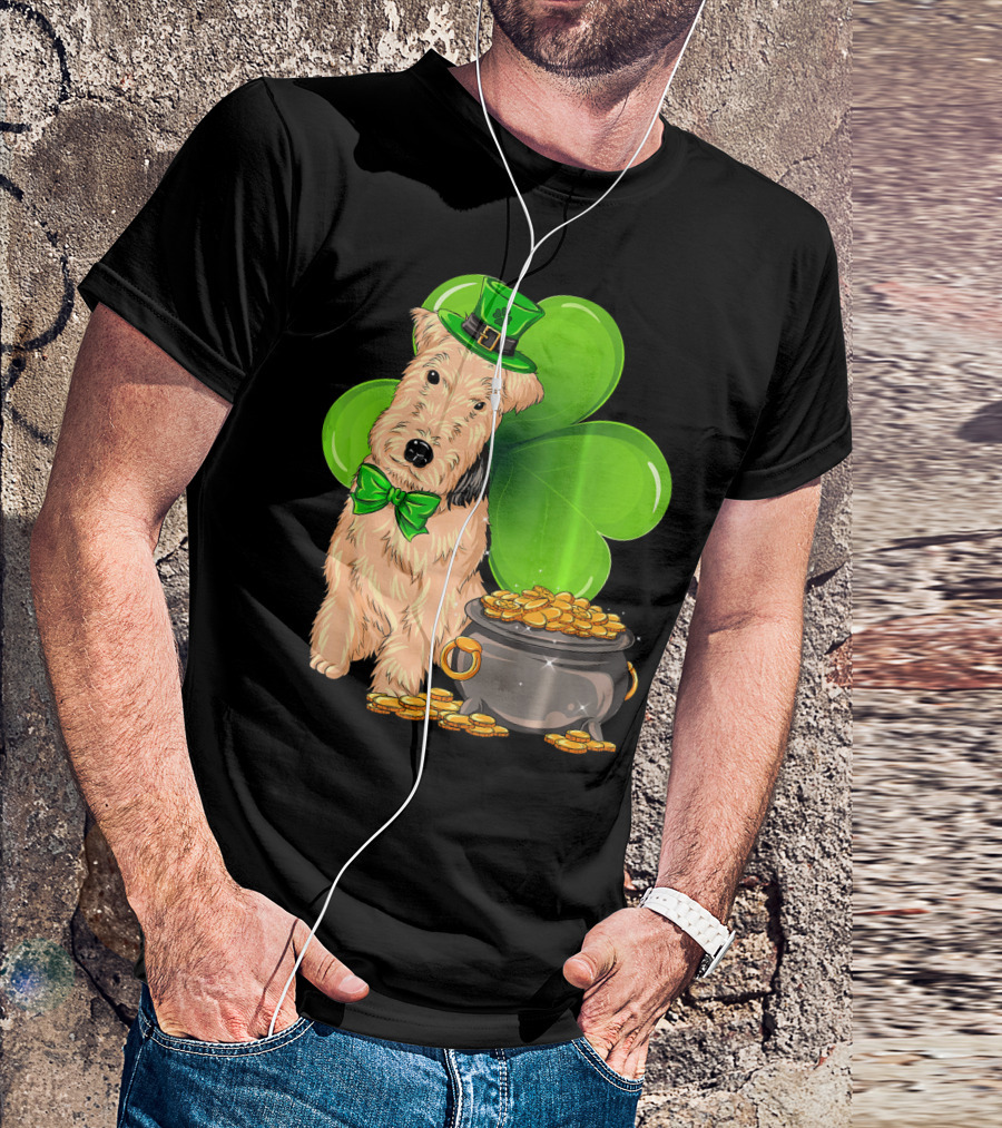 Lakeland Terrier St Patricks Day Leprechaun Hat Shamrock Pot Of Gold T-Shirt