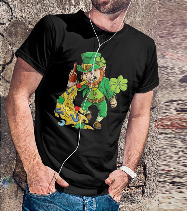 St Patricks Day Leprechaun Pouring Shamrocks Hearts Horseshoes And Stars T-Shirt