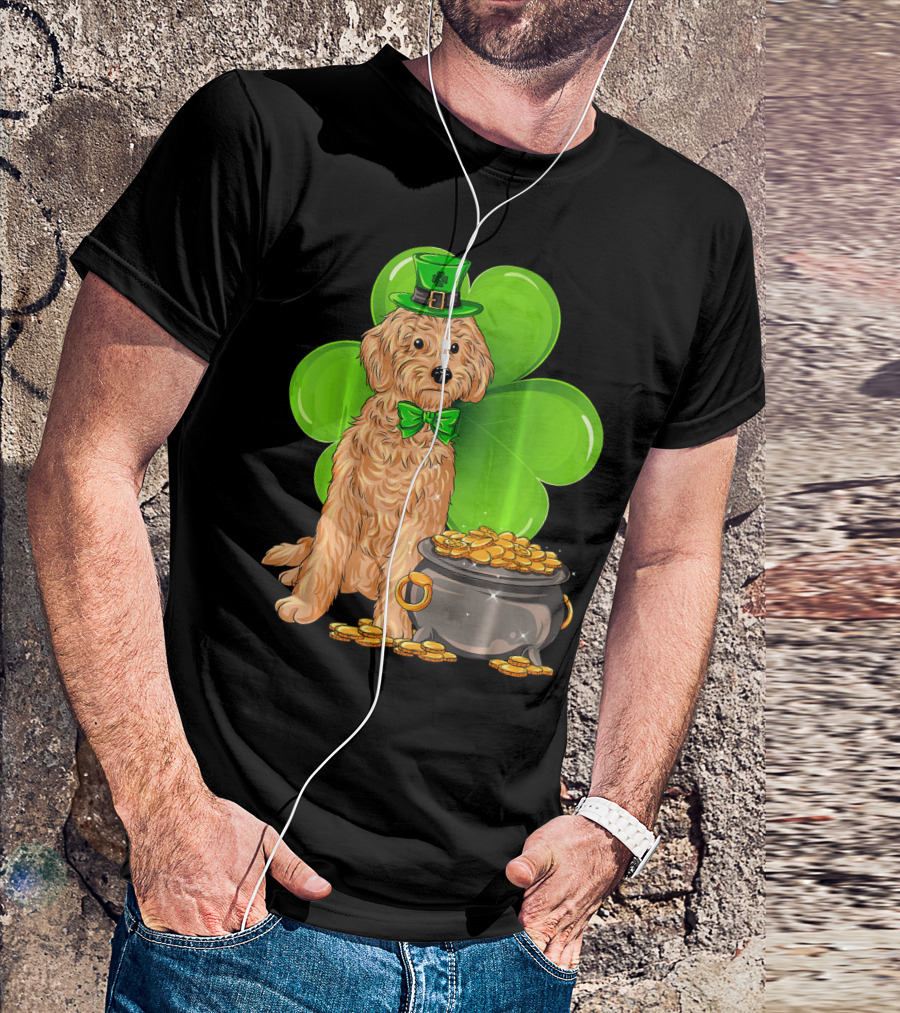 Cockapoo St Patricks Day Leprechaun Dog With Shamrock And Pot Of Gold T-Shirt