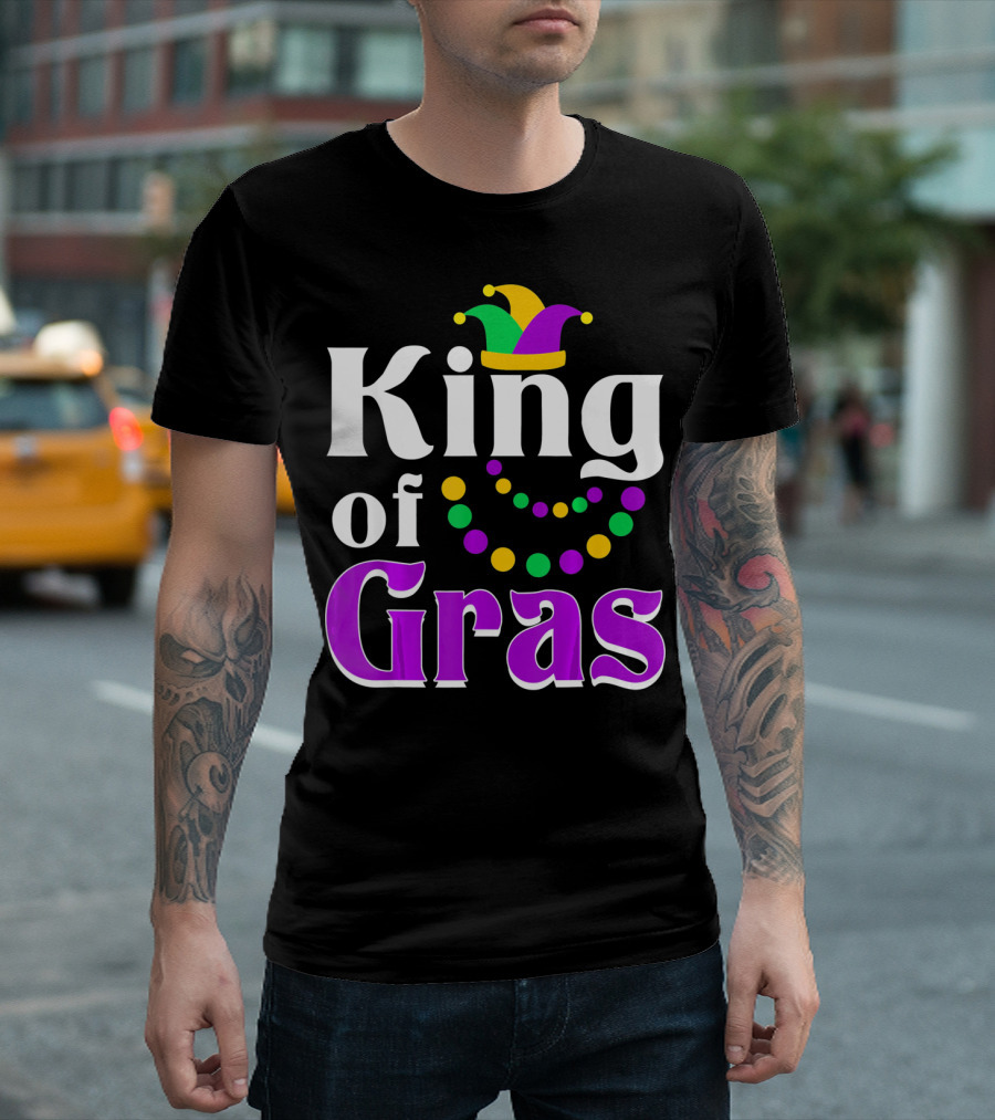 King of Gras Funny Mardi Gras Couples Co Jokester Hat and Beads T-Shirt