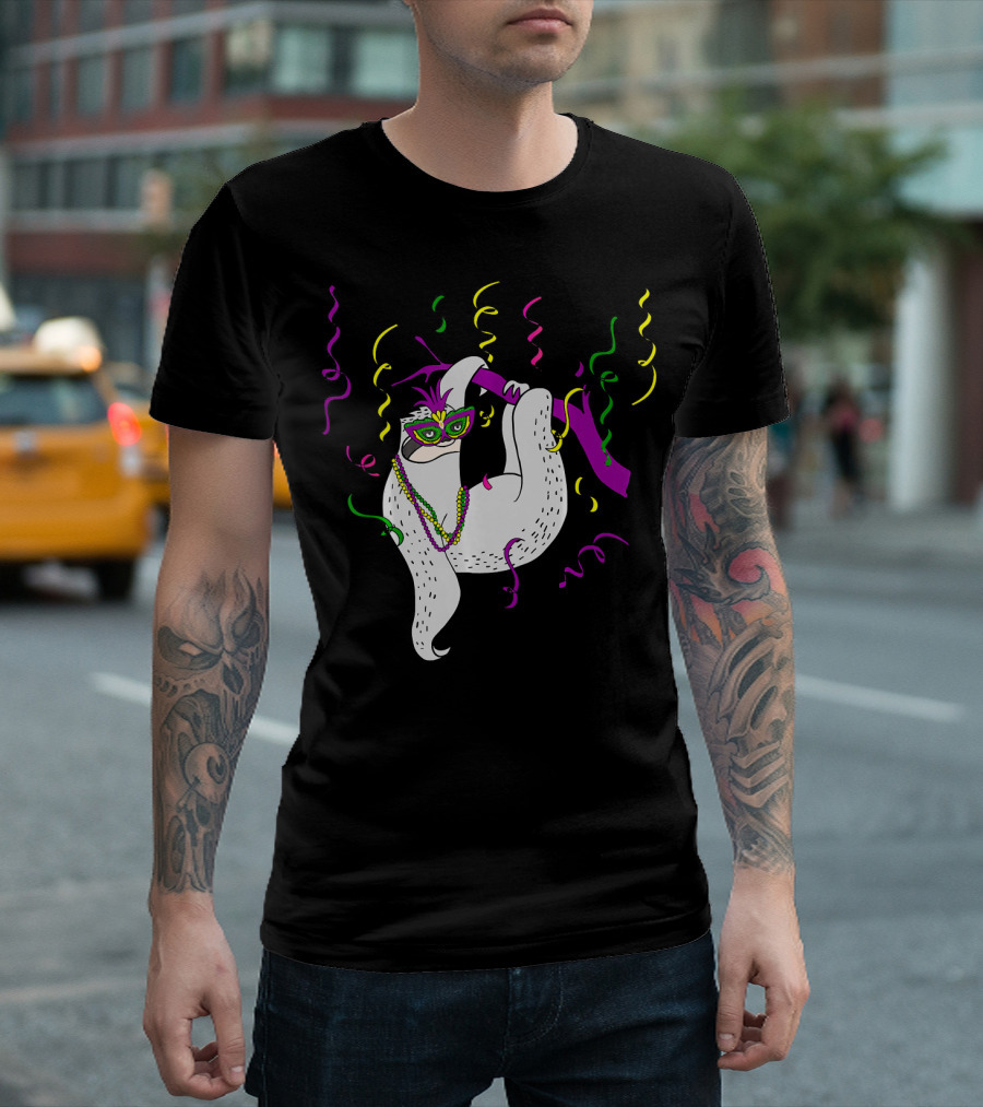 Sloth Mardi Gras Colorful Mask and Beads T-Shirt
