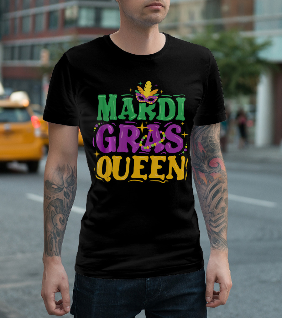 Mardi Gras Queen Beads And Mask Celebration New Orleans T-Shirt