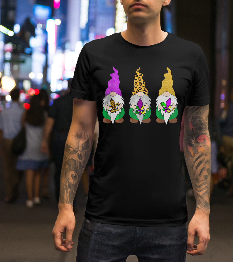 Mardi Gras Festival Colors Glitter Leopard Pattern Gnomes With Fleur-de-Lis T-Shirt