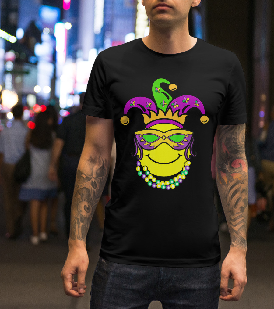 Mardi Gras Emoji Jester Mask Fleur-de-Lis Beads Funny Mardi Gras Lover T-Shirt
