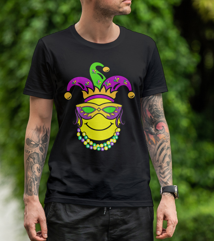 Mardi Gras Emoji Jester Mask Fleur-de-Lis Beads Funny Mardi Gras Lover T-Shirt