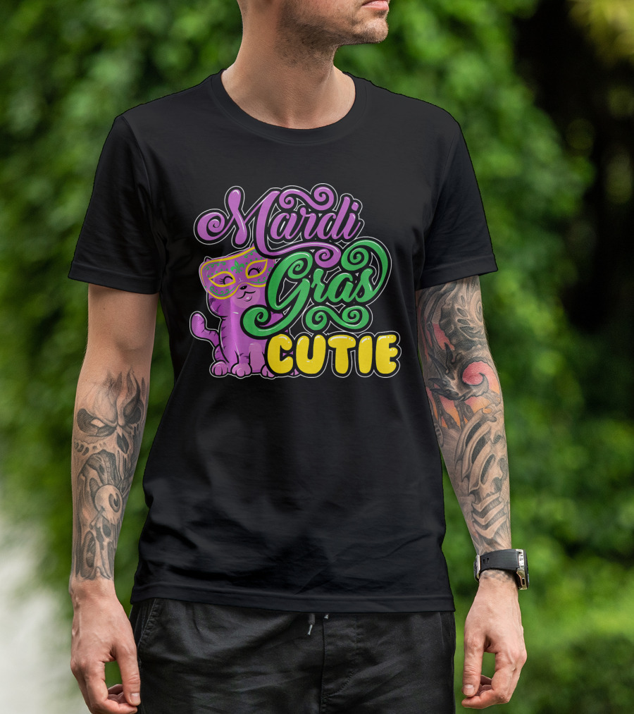 Mardi Gras Cutie Girls Parade Cute Novel Cat With Mask T-Shirt