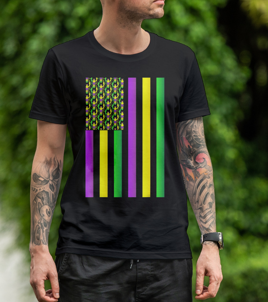 Usa Flag Mardi Gras Crawfish Purple Yellow Green Stripes T-Shirt