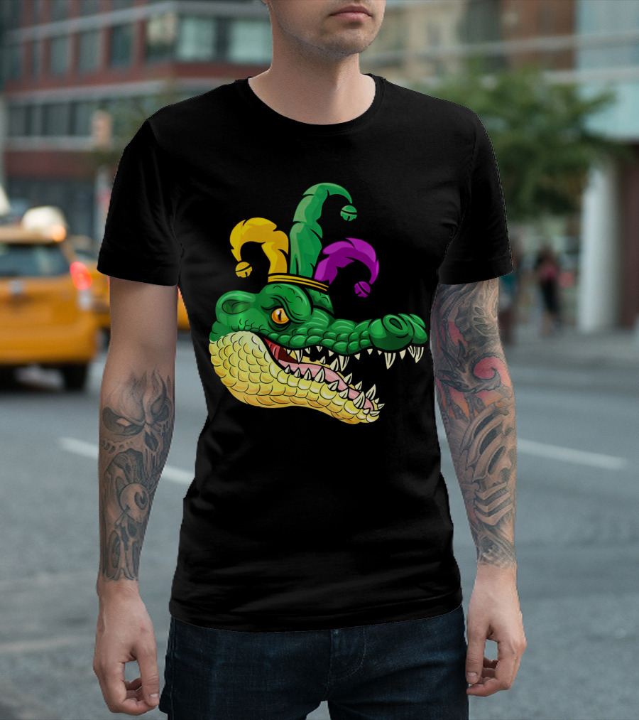 Alligator Head Mardi Gras Jester Hat Gator Clown T-Shirt