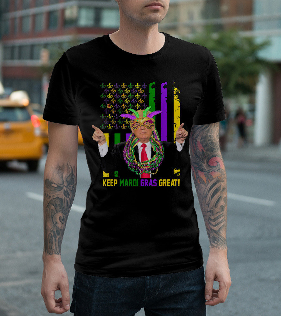 Keep Mardi Gras Great American Flag Trump Costume with Beads and Mask T-Shirt