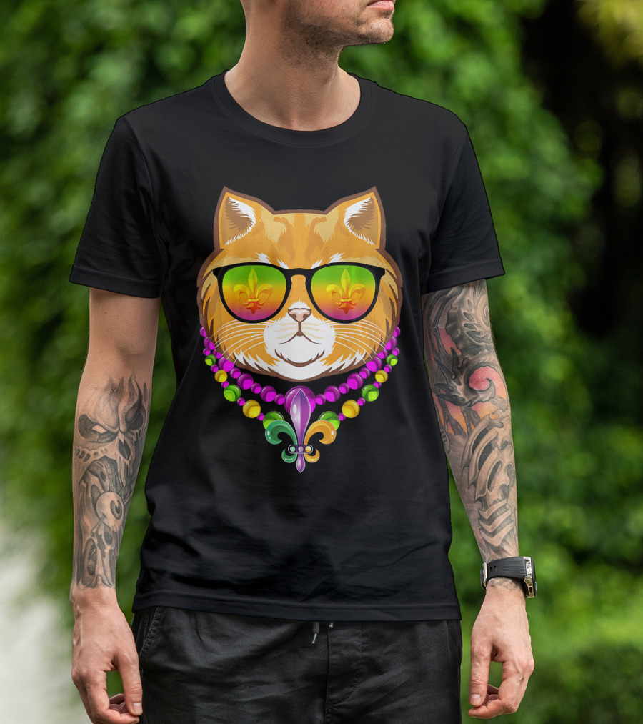 Mardi Gras Cat With Beads And Fleur-de-Lis Sunglasses T-Shirt