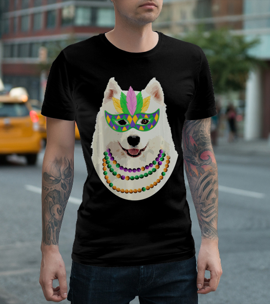 American Eskimo Dog Mardi Gras Mask Beads T-Shirt