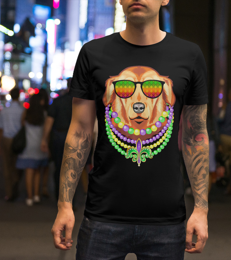 Beads And Golden Retriever Mardi Gras Fleur-de-Lis Colorful Glam Co T-Shirt