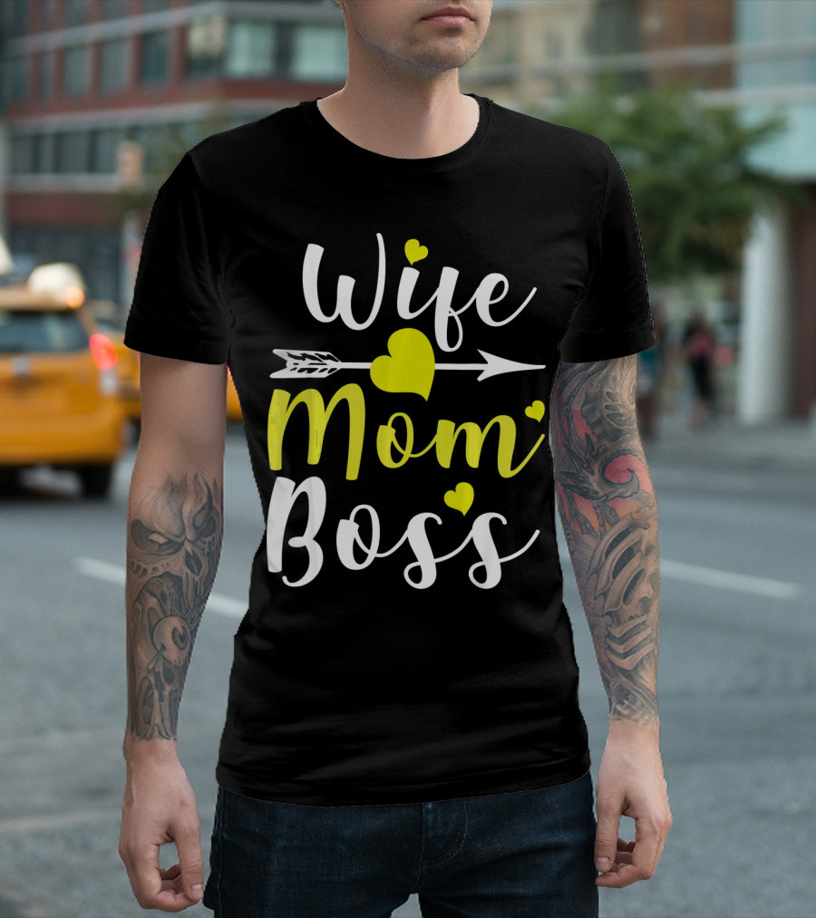 Wife Mom Boss Arrow Heart T-Shirt