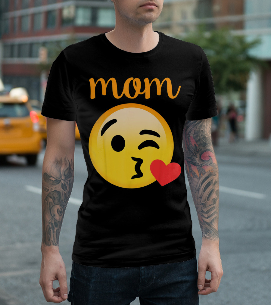 Mom Kissing Emoji Heart Kiss Emoji T-Shirt