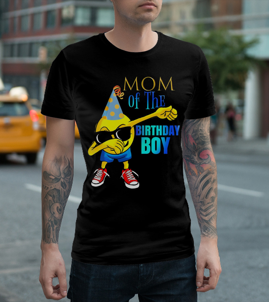 MOM Of The Birthday Boy Dancing Dabbing Emoji T-Shirt