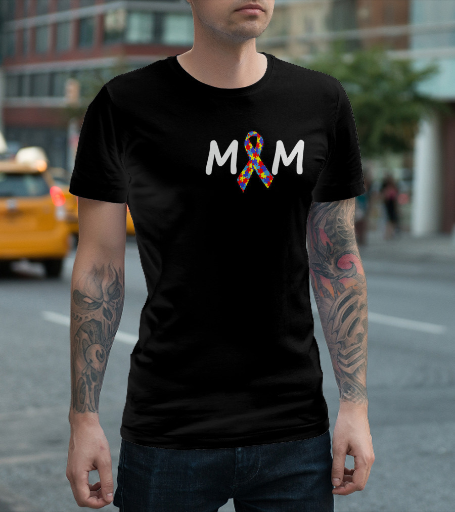 MOM Puzzle Ribbon Autism Awareness T-Shirt