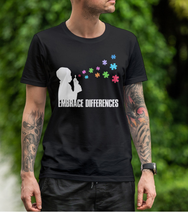 Embrace Differences Support Auti Autism Puzzle Pieces Bubbles T-Shirt
