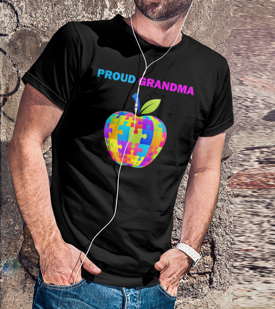 Proud Grandma Autism Awareness Puzzle Apple T-Shirt