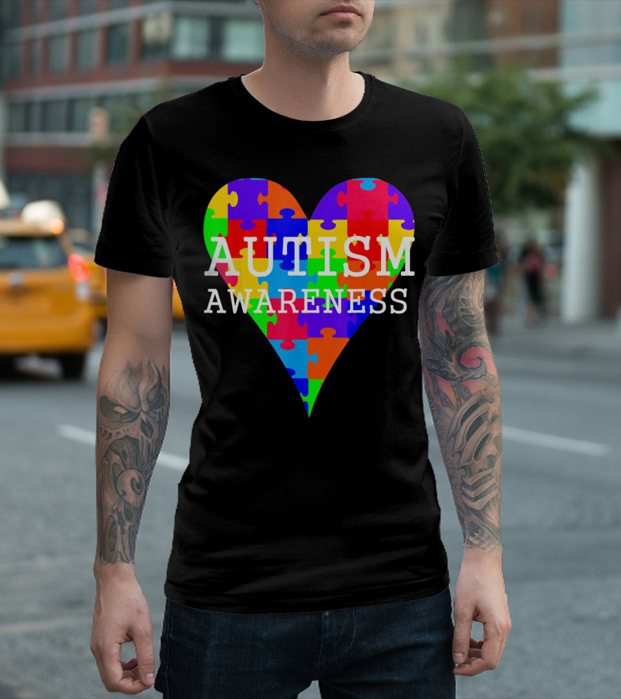 AUTISM AWARENESS PUZZLE HEART RAINBOW T-Shirt