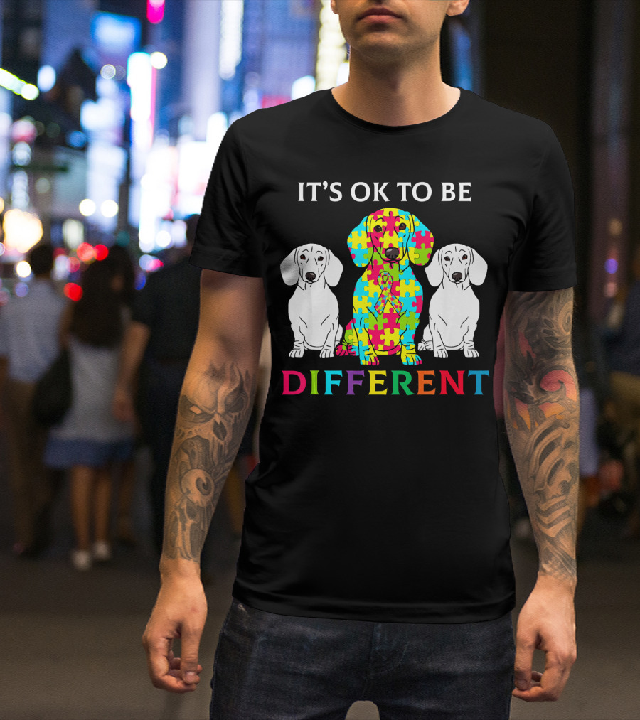 IT'S OK TO BE DIFFERENT DACHSHUND DOG AUTISM PUZZLE COLORFUL T-Shirt