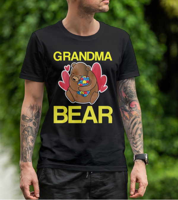 Grandma Bear Hugging Bear With Autism Puzzle Heart Balloon T-Shirt