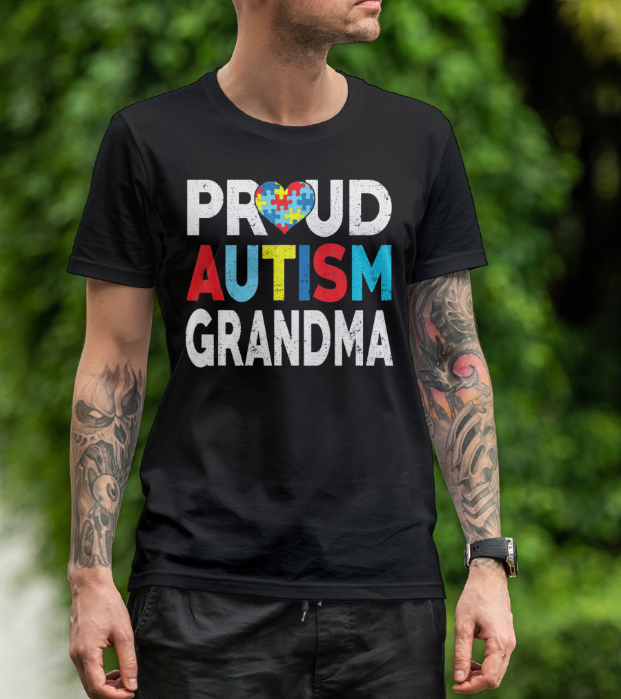 Proud Autism Grandma Heart Puzzle Love T-Shirt