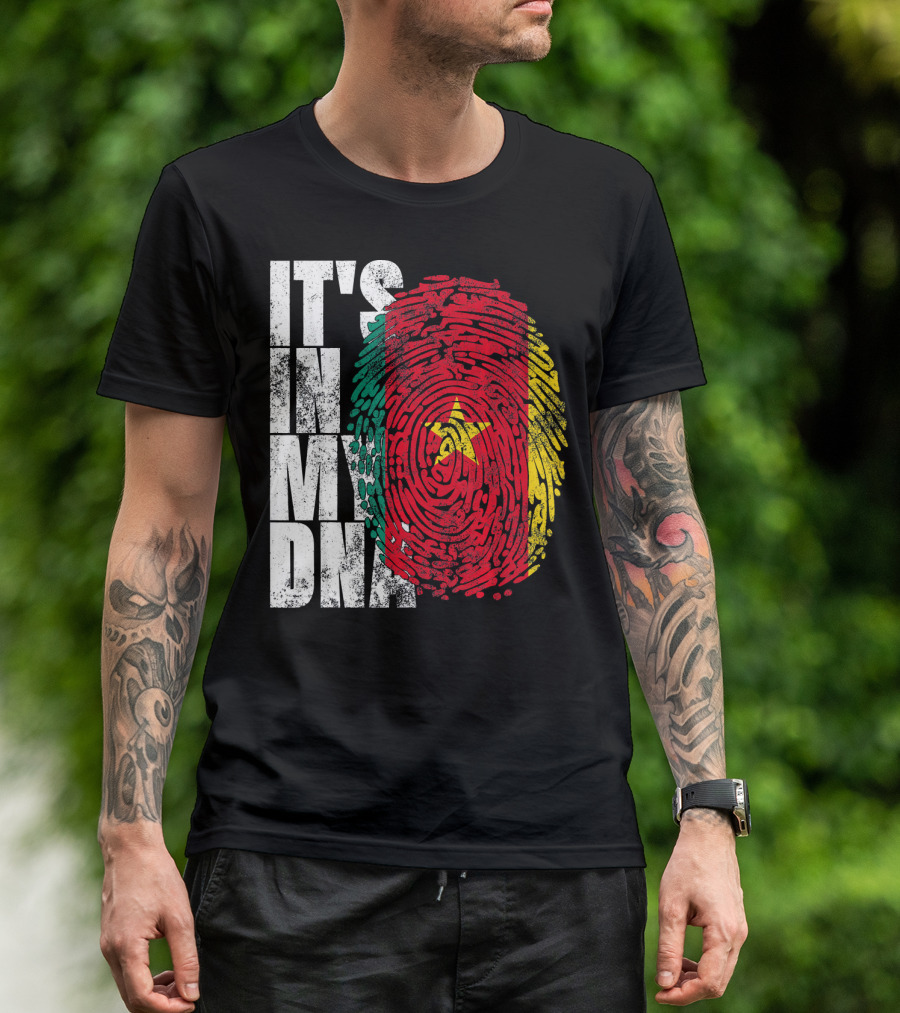 IT'S IN MY DNA Cameroonian Afro American Flag Fingerprint T-Shirt