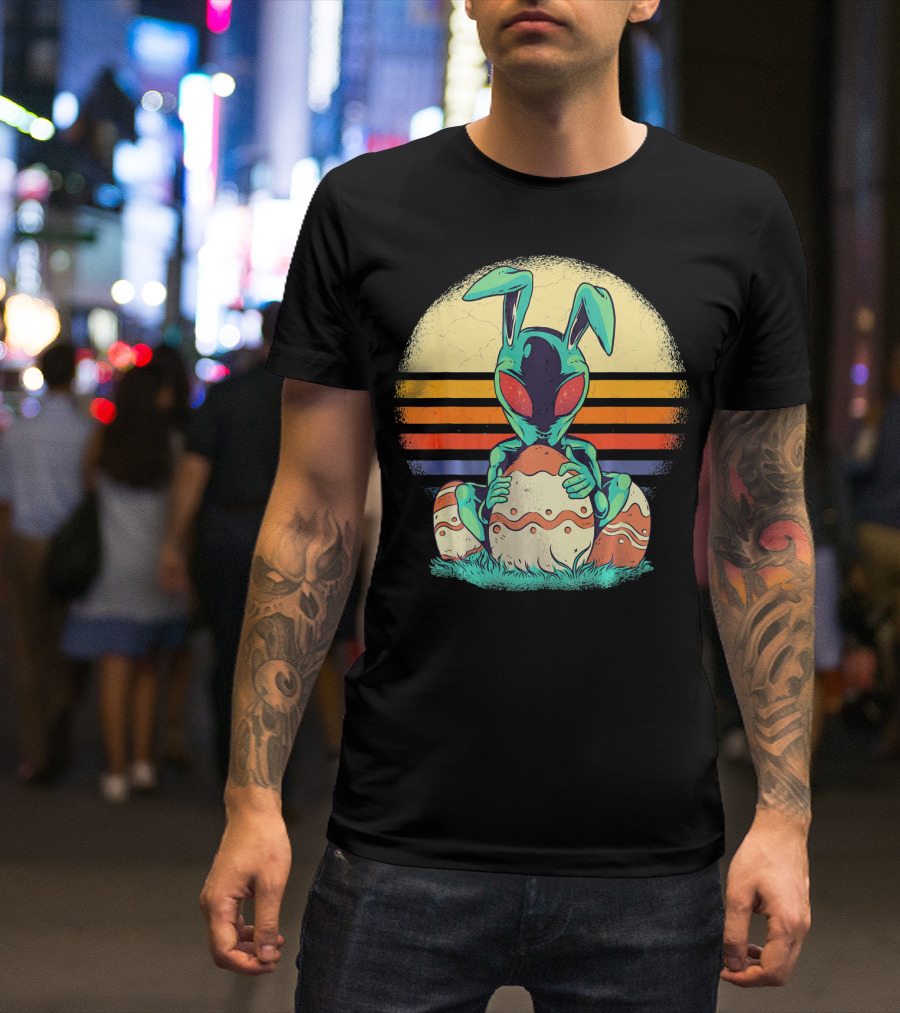 Easter Alien With Bunny Ears Holding Egg Sunset Stripes T-Shirt