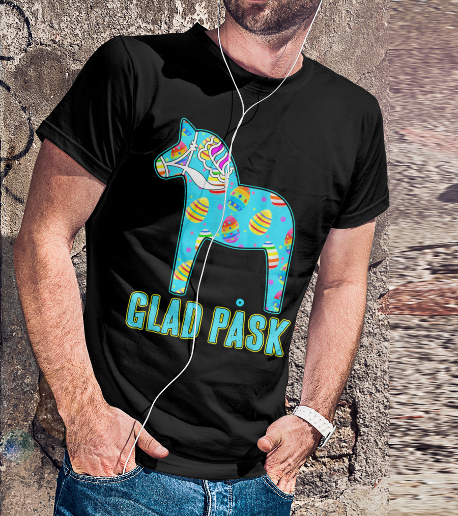 Glad Påsk Swedish Easter Dala Horse With Colorful Eggs T-Shirt