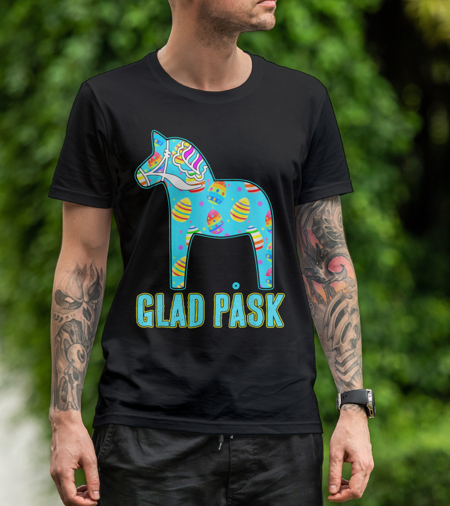 Glad Påsk Swedish Easter Dala Horse With Colorful Eggs T-Shirt