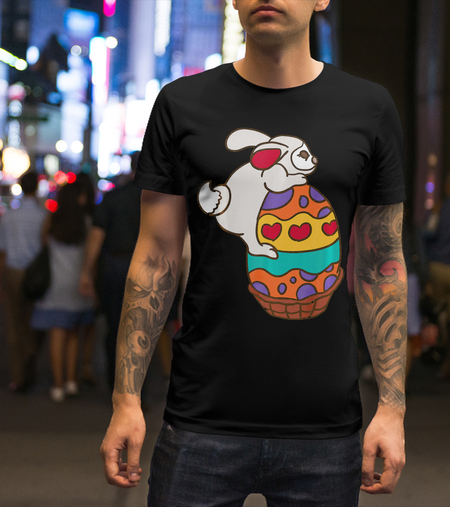 Easter Bunny Hugging Colorful Heart Patterned Egg T-Shirt