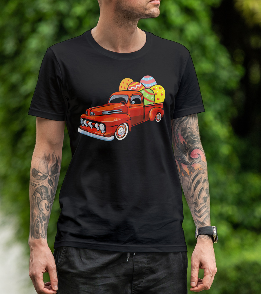 Vintage Easter Egg Pickup Truck With Colorful Eggs T-Shirt