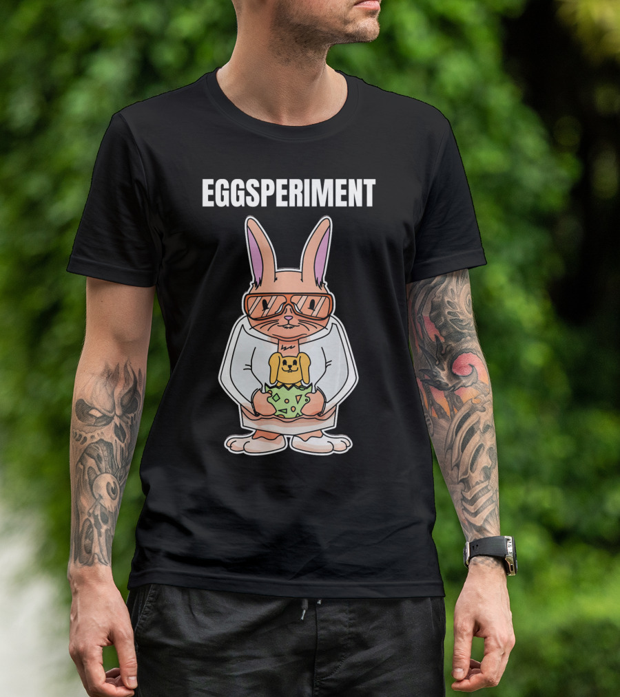 Eggsperiment Easter Bunny Scientist With Toy Rabbit Egg T-Shirt